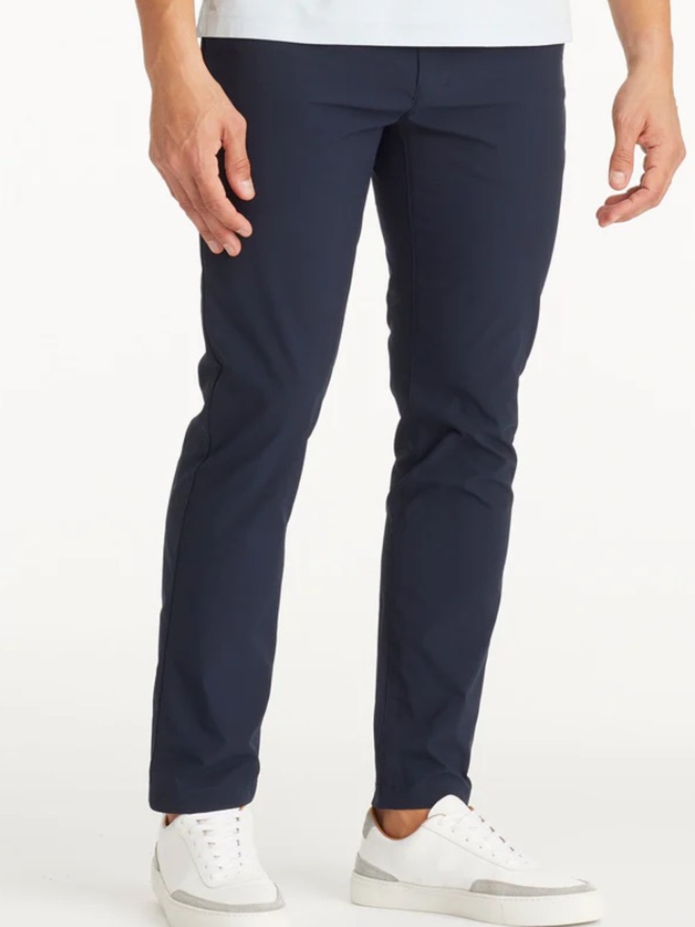 UNTUCKit Black Traveler Tech Pants Size 32